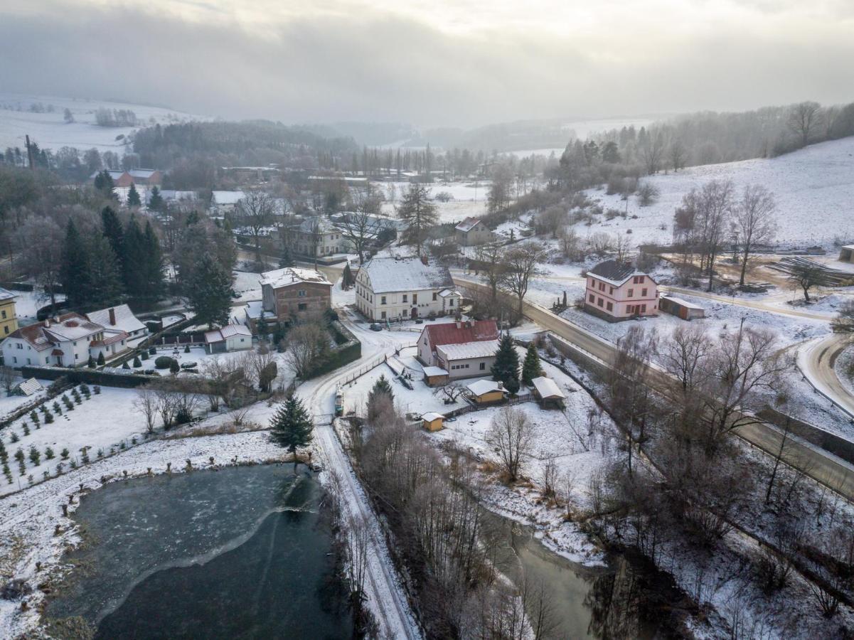 Apartment Ve Mlýně Teplice nad Metují Exteriér fotografie